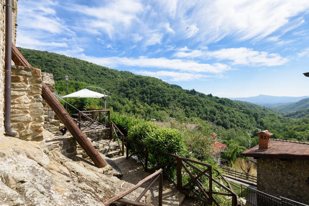 Il Borgo Dei Corsi - Charming Holiday Apartments Ortignano Raggiolo Exterior foto